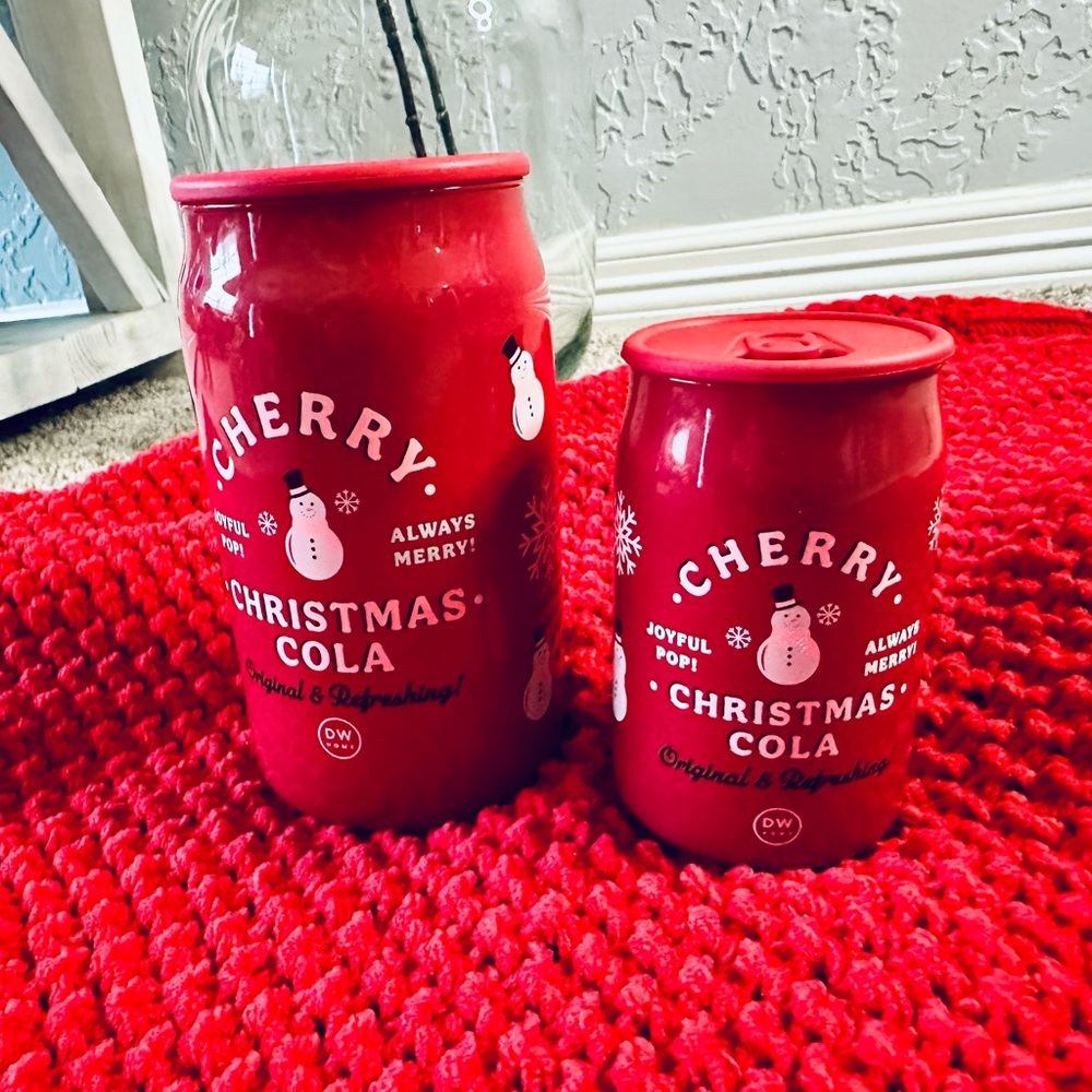 Cherry Christmas Cola candle set